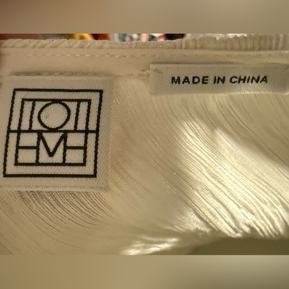 Toteme Women’s Slouch Waist Dress Size 36 Cream Colored - Picture 9 of 13